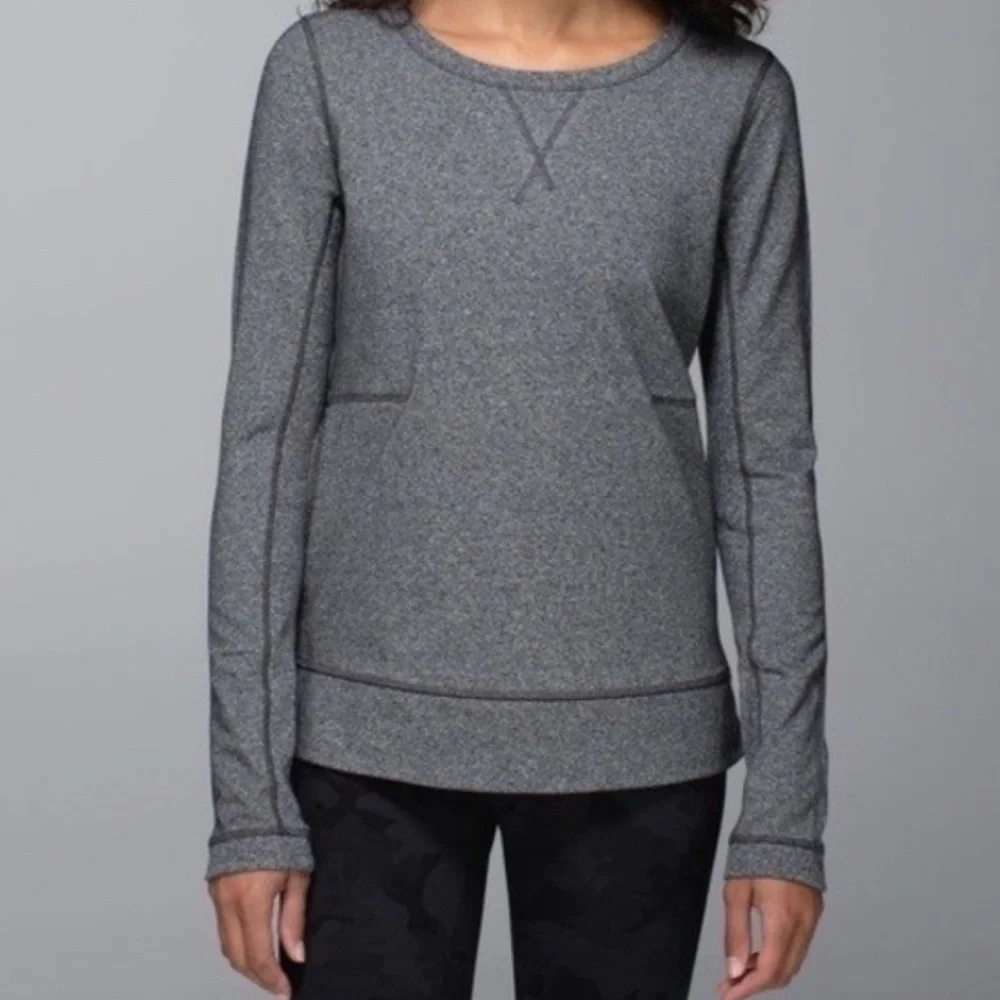 Lululemon Exhaultation pullover